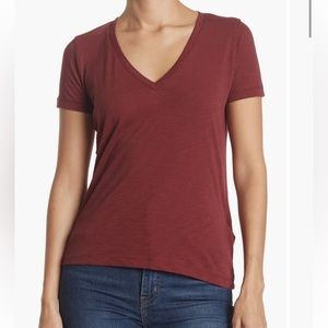 Madewell Women’s Maroon Short Sleeve V-Neck Tee